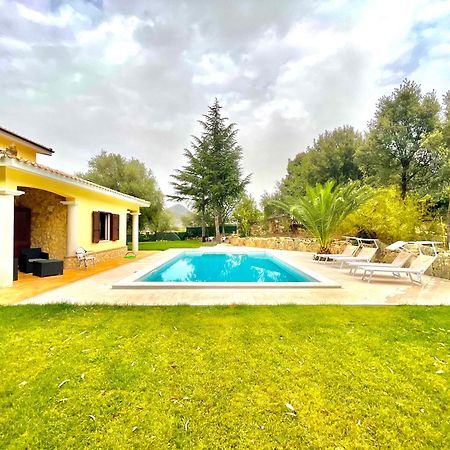 Villa With Pool Cardedu Exterior foto