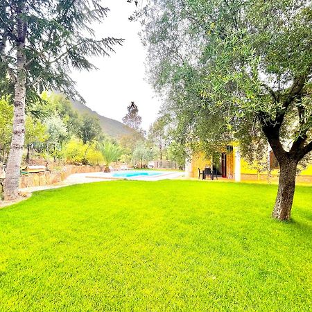 Villa With Pool Cardedu Exterior foto